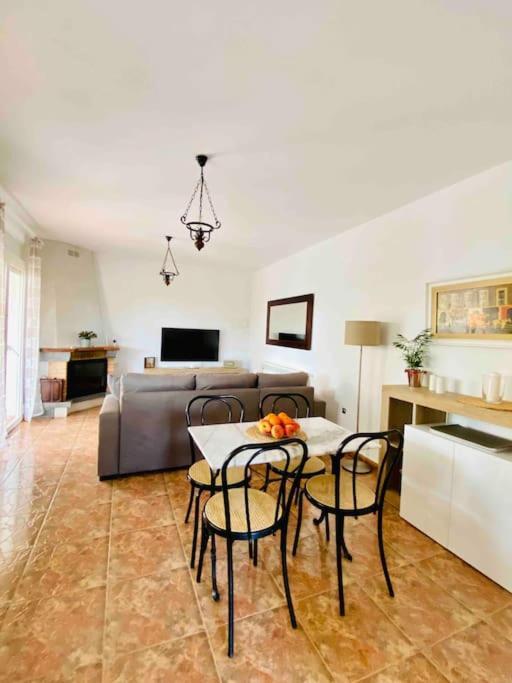 Villa Caramonte, En Costa Dorada Les Tres Cales Exteriér fotografie