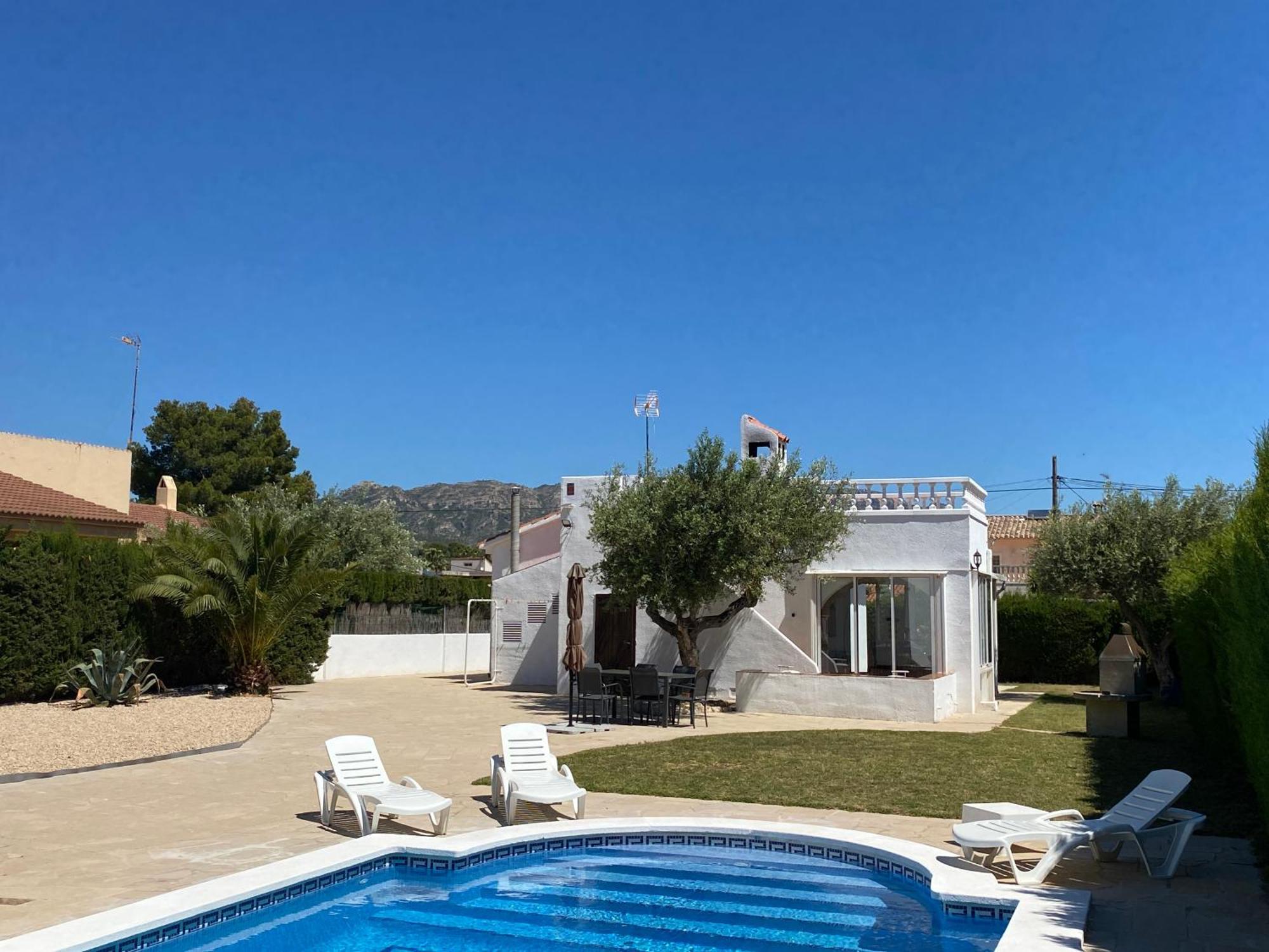 Villa Caramonte, En Costa Dorada Les Tres Cales Exteriér fotografie