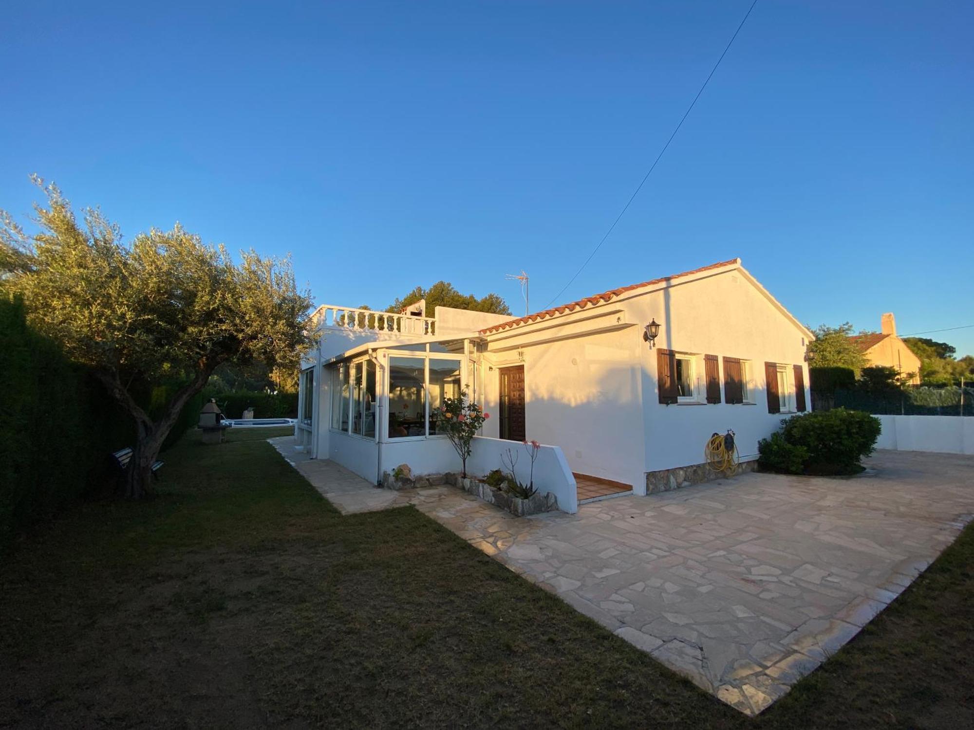 Villa Caramonte, En Costa Dorada Les Tres Cales Exteriér fotografie